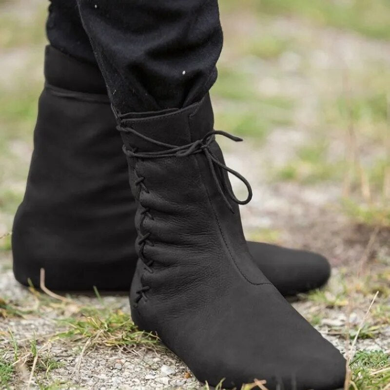 Men's Leather Boots in Medieval Style