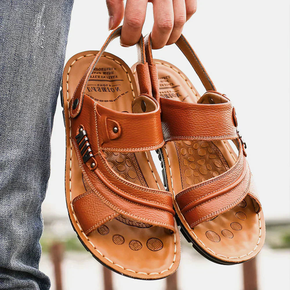 Men's Leather Sandals in Vintage Style