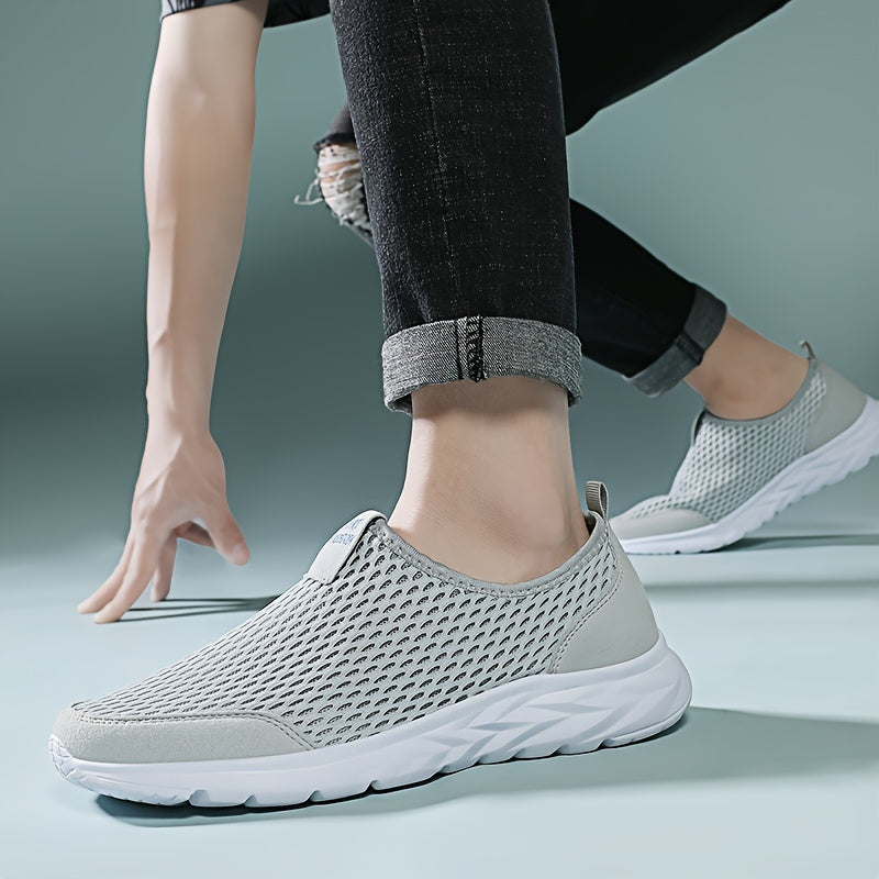 Men's Slip-On Sneakers in Breathable Mesh