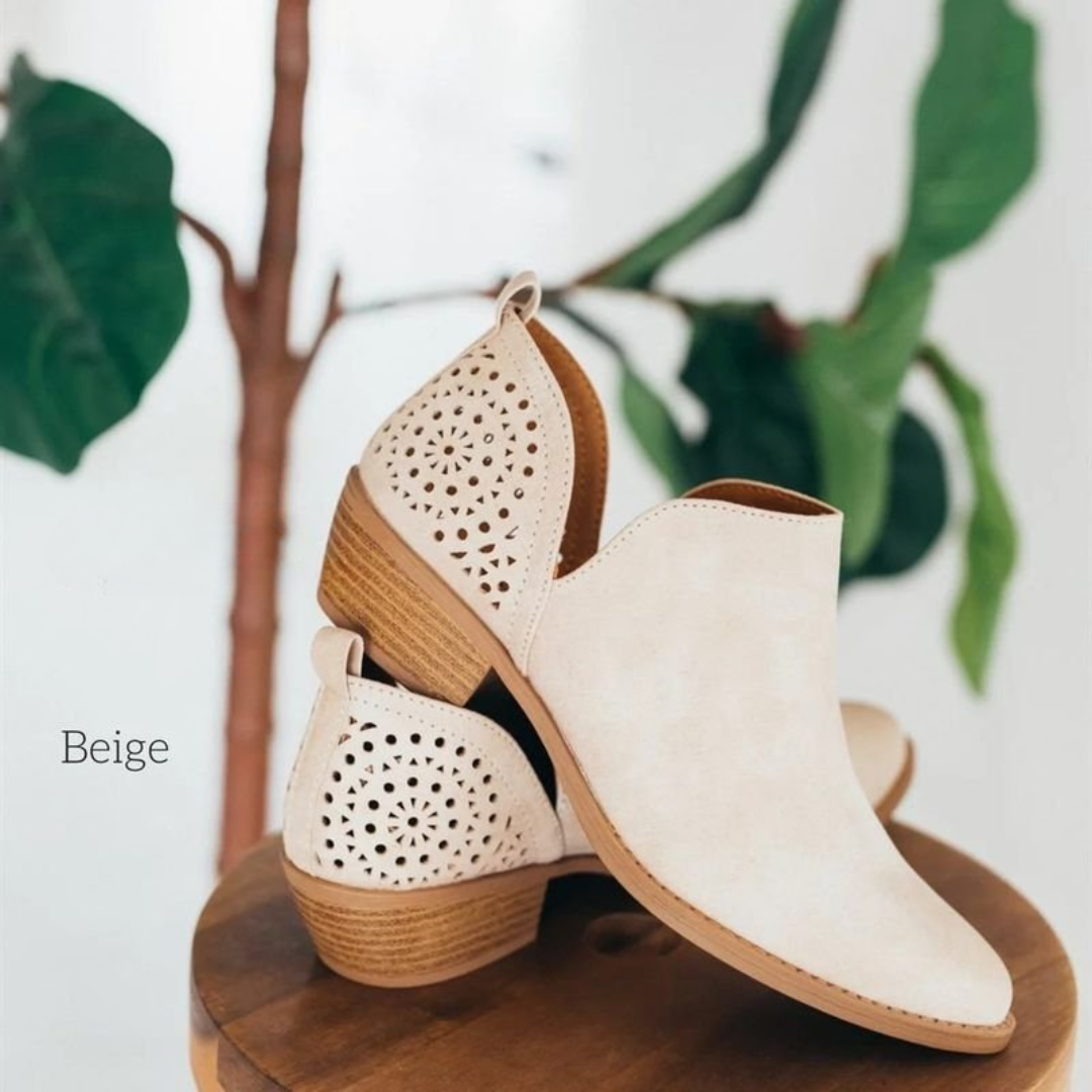 Women's Leather Low-Heel Shoes for Summer