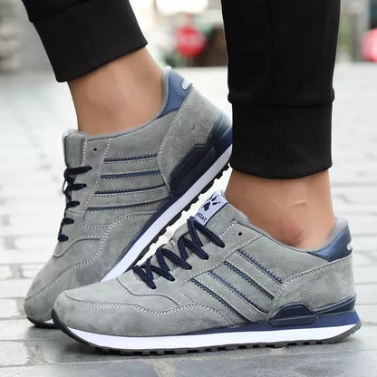 Men's Classic Everyday Sneakers