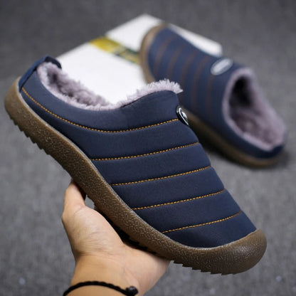 Men's Insulated Slippers for Winter Evenings