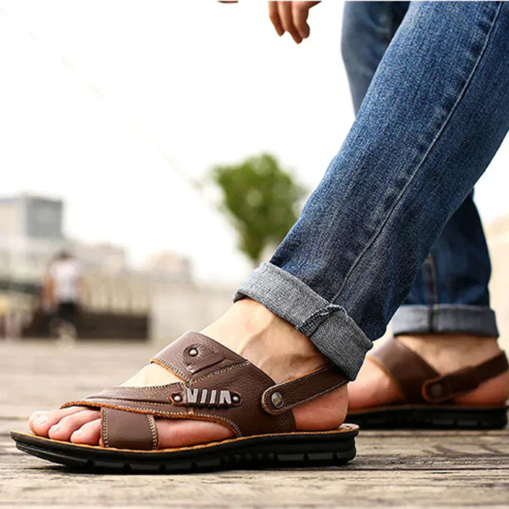 Men's Leather Sandals in Vintage Style