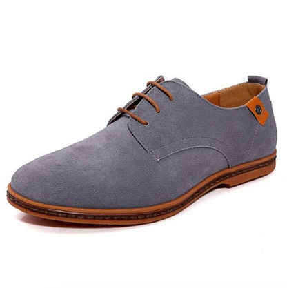 Men's Leather Shoes with Decorative Stitching