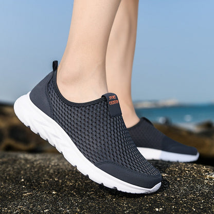 Men's Lightweight Slip-On Mesh Sneakers