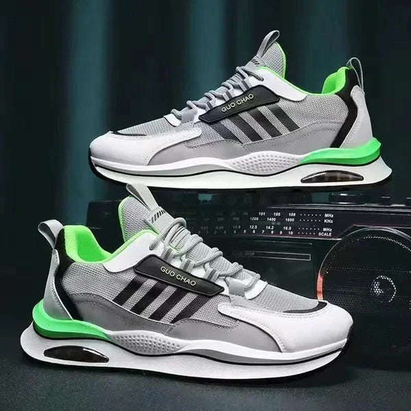 Men's Retro Sneakers in Suede and Mesh