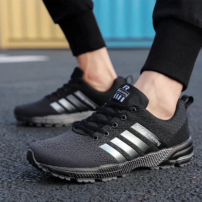 Men's Running Shoes with Reflective Details