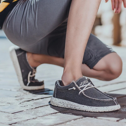 Men's Slip-On Shoes, Breathable and Durable