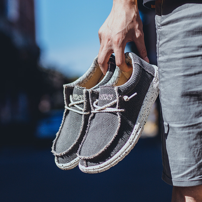 Men's Slip-On Shoes, Breathable and Durable