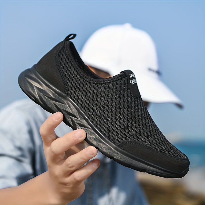 Men's Slip-On Sneakers in Breathable Mesh