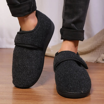 Men's Slippers with a Stable Ankle Strap