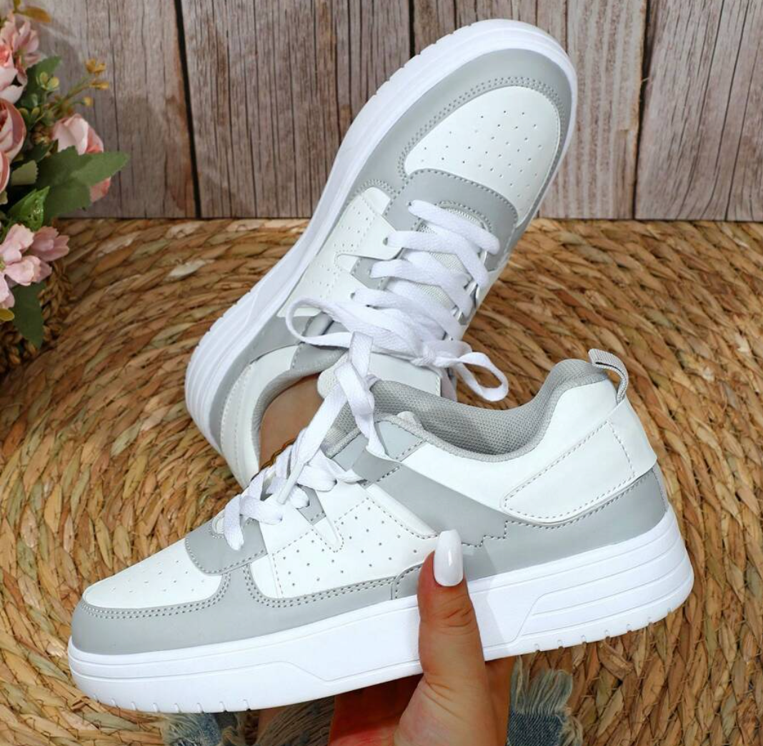 Women's Breathable Sneakers in a Vibrant Design