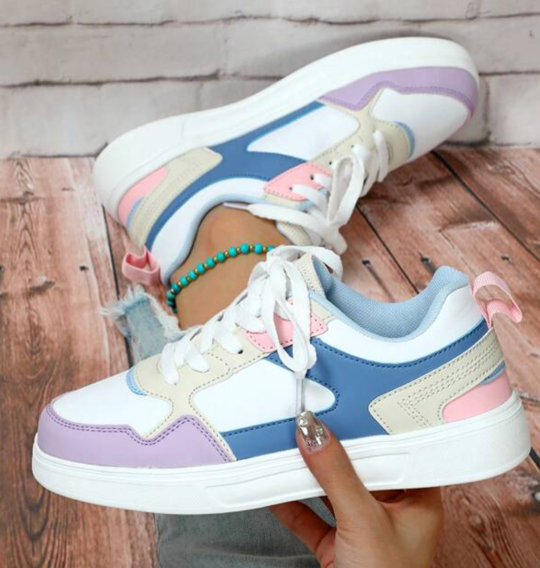 Women's Breathable Sneakers in a Vibrant Design