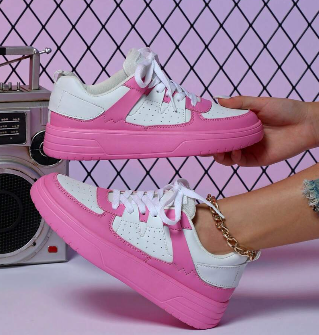 Women's Breathable Sneakers in a Vibrant Design