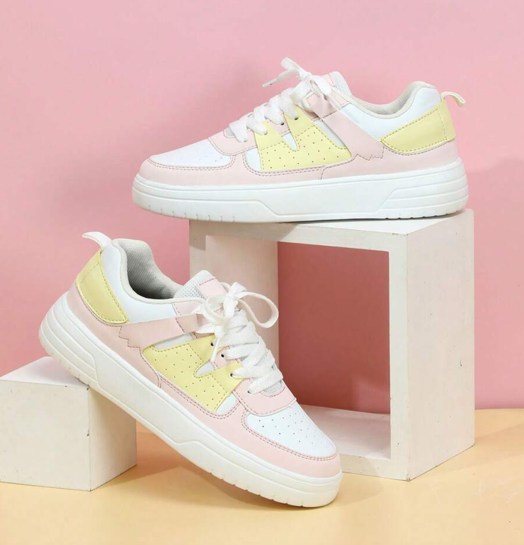 Women's Breathable Sneakers in a Vibrant Design