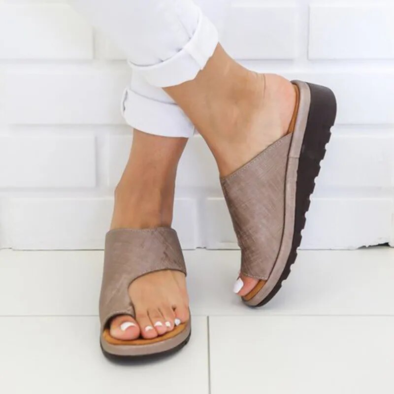 Women's Comfort Slides with Flat Sole