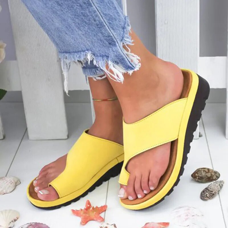 Women's Comfort Slides with Flat Sole