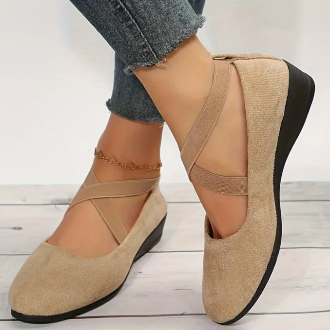 Women's Elegant Ballet Flats with Hidden Wedge