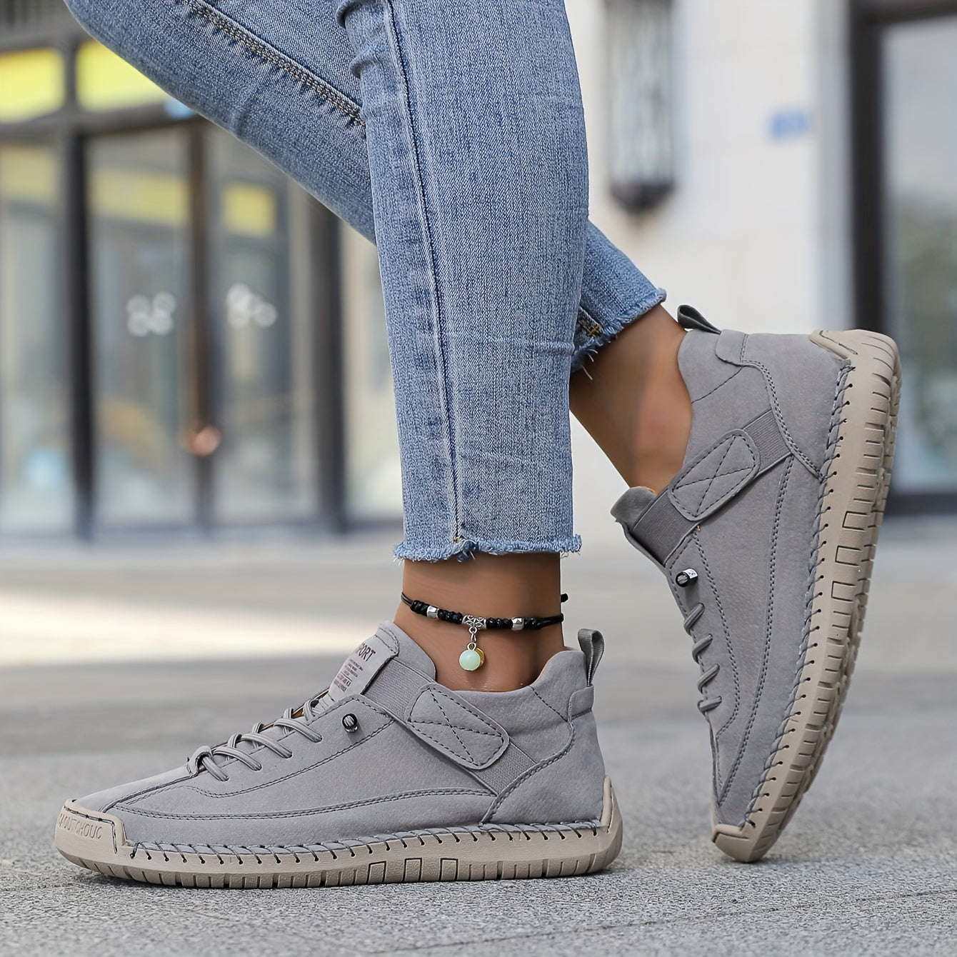 Women's Hand-Stitched Retro-Style Boots