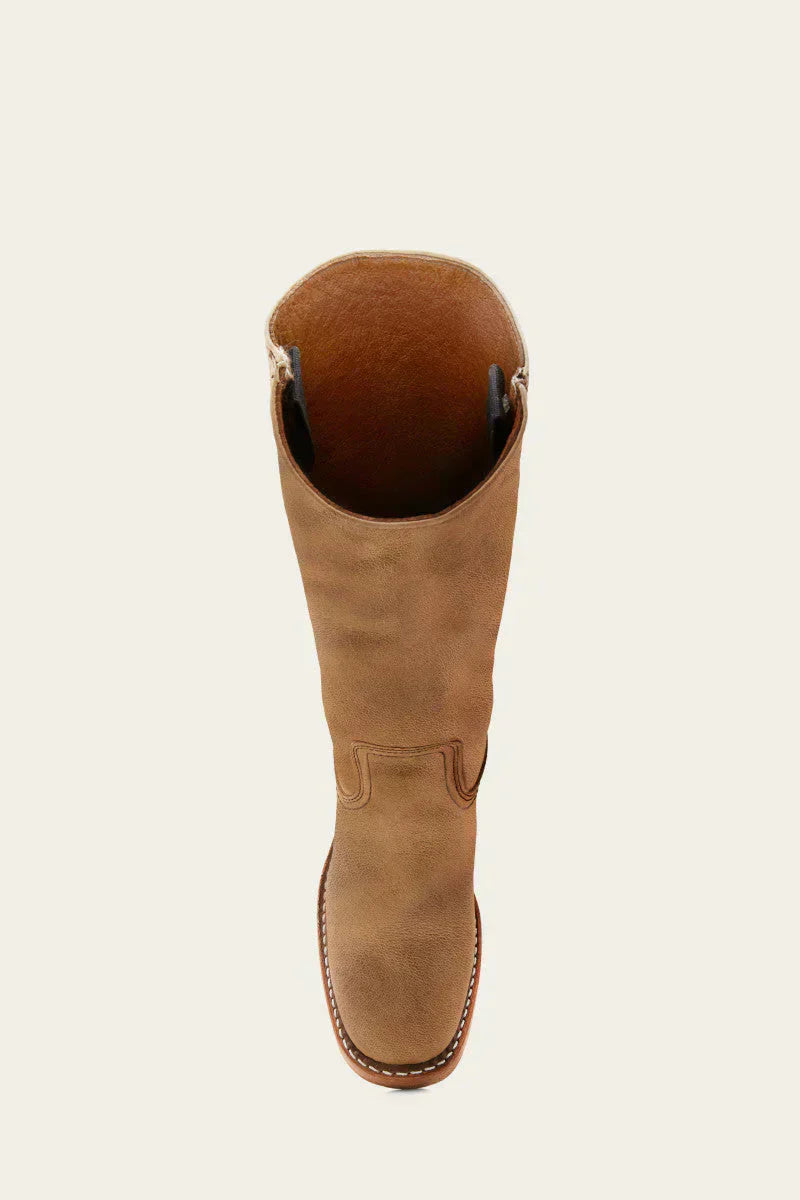 Women's Leather Boots with a Fitted Cut