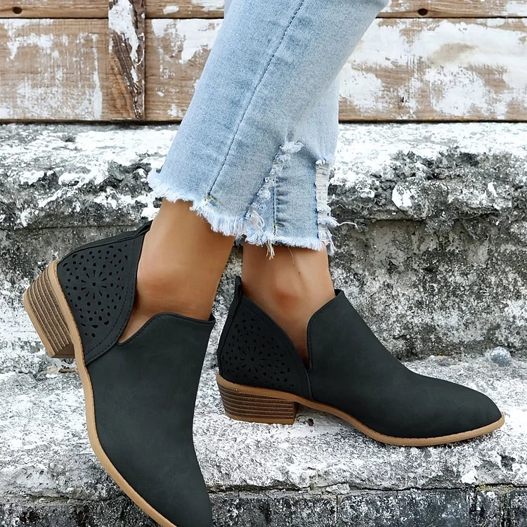 Women's Leather Low-Heel Shoes for Summer