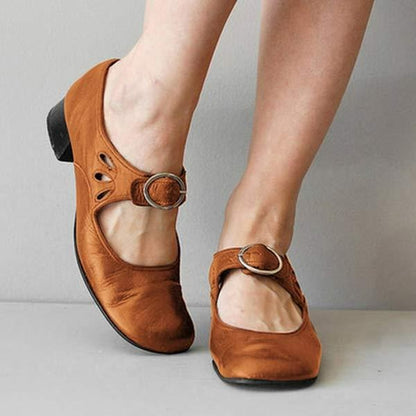 Women's Leather Low-Heel Shoes with Buckle