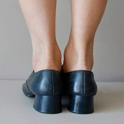 Women's Leather Low-Heel Shoes with Buckle