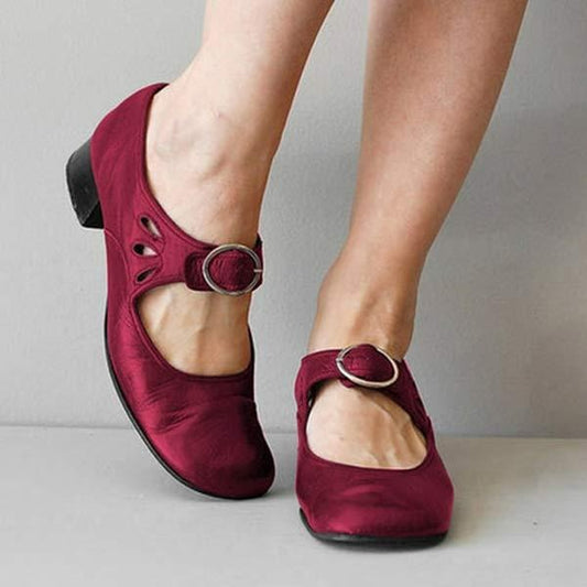 Women's Leather Low-Heel Shoes with Buckle