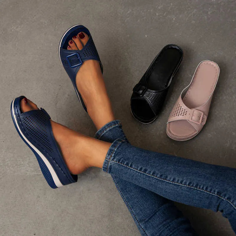 Women's Orthopedic Sandals with Adjustment and Soft Footbed