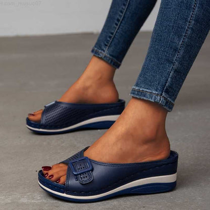 Women's Orthopedic Sandals with Adjustment and Soft Footbed