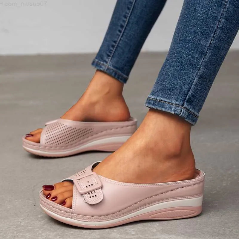 Women's Orthopedic Sandals with Adjustment and Soft Footbed