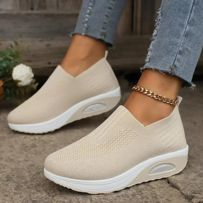 Women's Slip-On Sneakers, Breathable and Comfortable