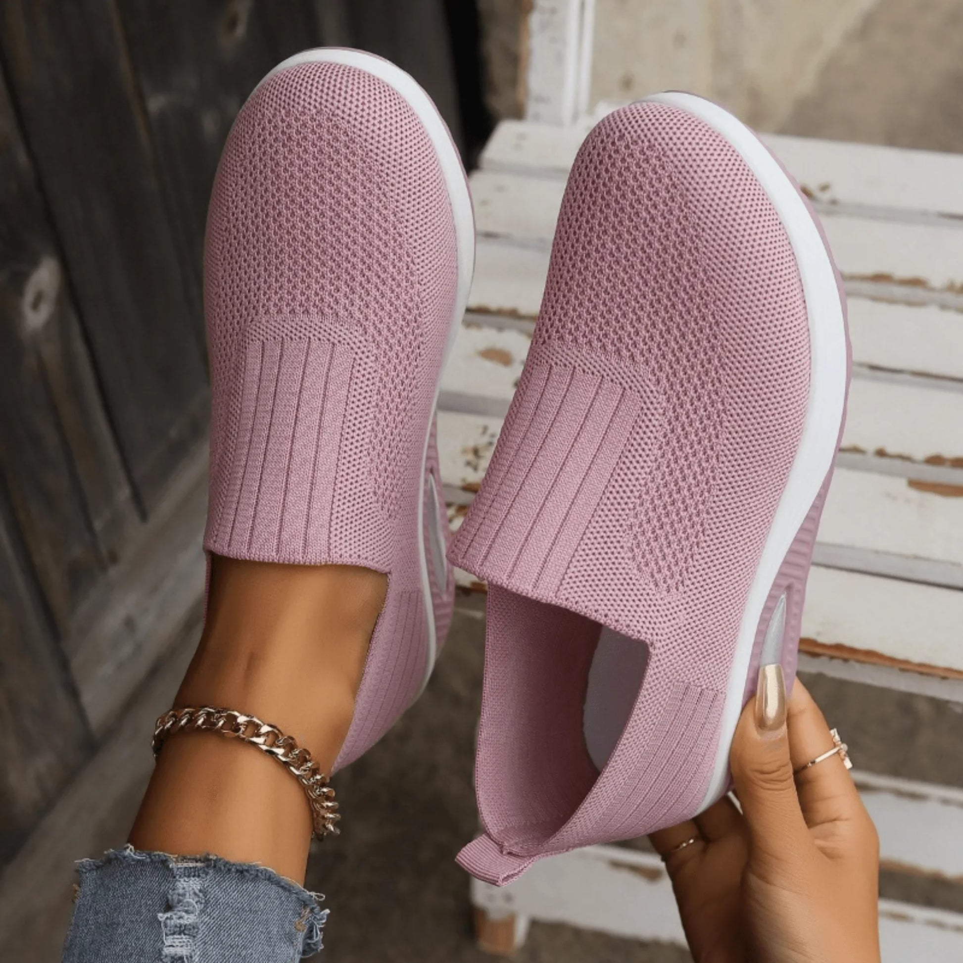 Women's Slip-On Sneakers, Breathable and Comfortable