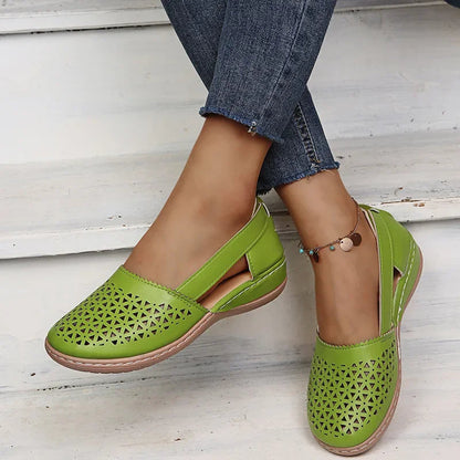 Women's Slip-On Wedge Sandals in Vintage Style